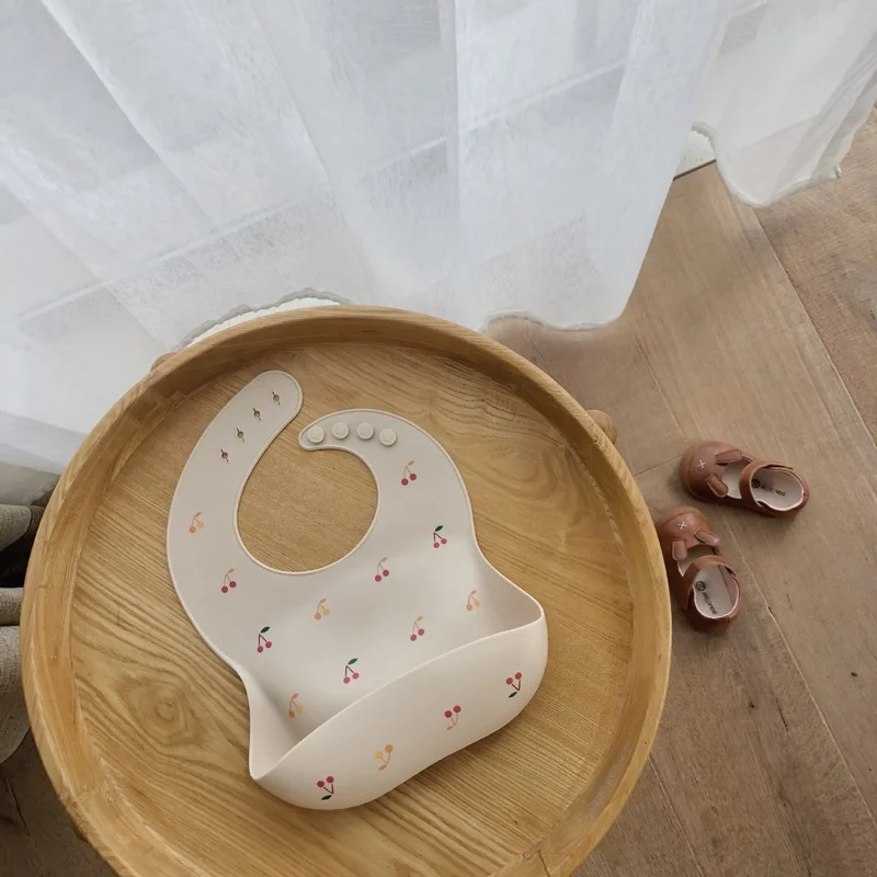 Baberos para bebé con estampad - Waterproof Baby Bibs Silicone reseña y precio